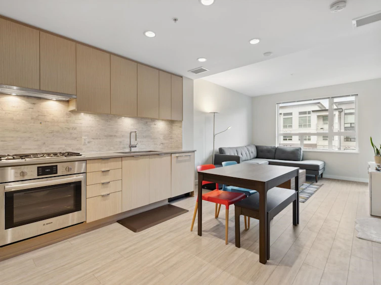 425-9213 Odlin Road, Richmond, BC, V6X 0V5 - 5