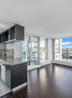 1506 5028 Kwantlen Street