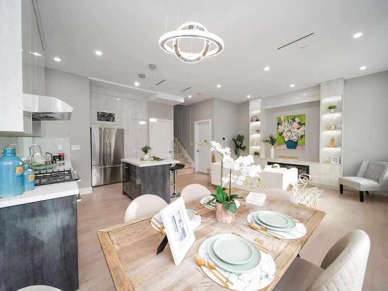 5352 Lanark Street, Vancouver BC V5P 2Y1