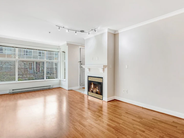 206-7038 21st Avenue, Burnaby, BC, V5E 2Y9 - 9