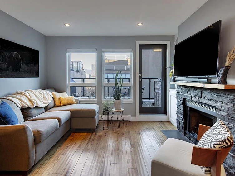 8-1081 W 8th Avenue, Vancouver, BC, V6H 1C3 - 4
