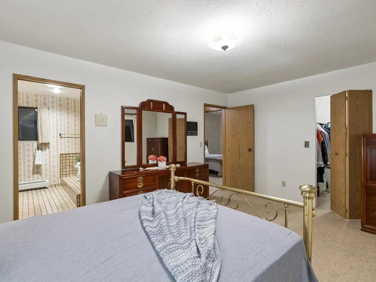 14242 101a Avenue, Surrey, BC, V3T 5K2 - 19