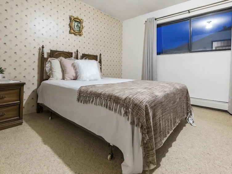 14242 101a Avenue, Surrey, BC, V3T 5K2 - 22
