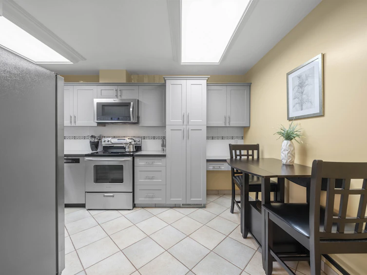 5001 57 Street, Delta, BC, V4K 3E7 - 5