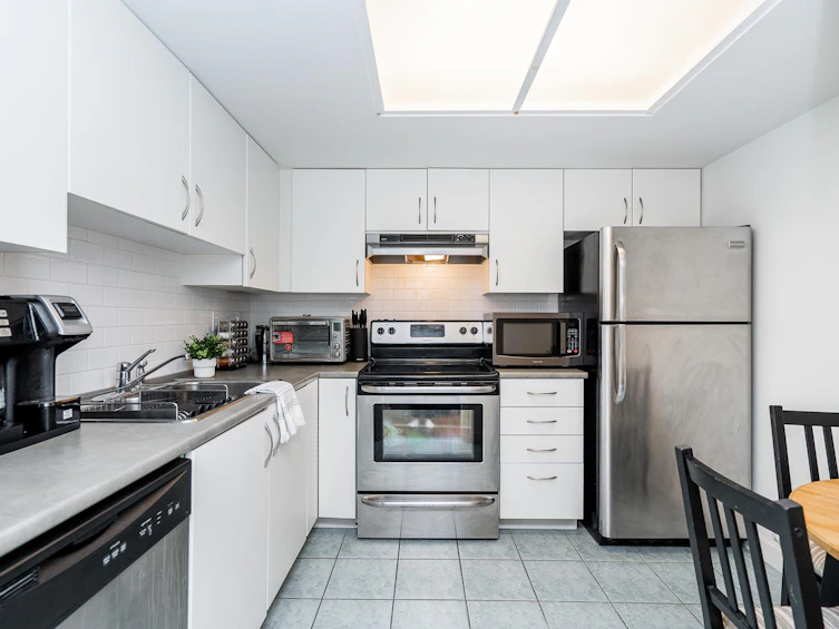104-200 Newport Drive, Port Moody, BC, V3H 5B7 - 11