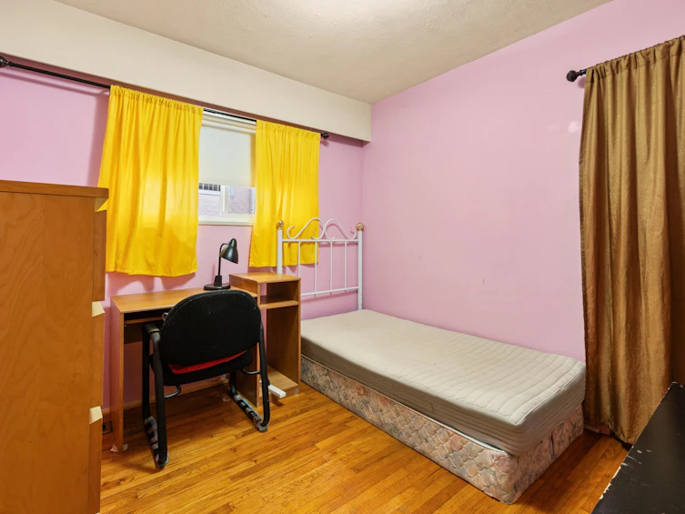 2545 E 29th Avenue, Vancouver, BC, V5R 1V2 - 11