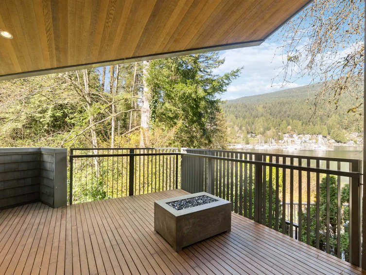 2063 Parkside Lane, North Vancouver, BC, V7G 1X4 - 3