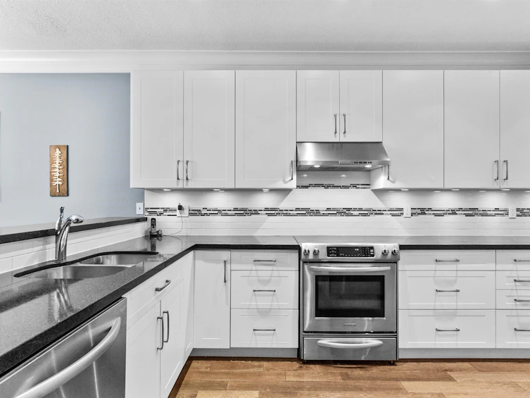 107-4743 W River Road, Delta, BC, V4K 1R9 - 2