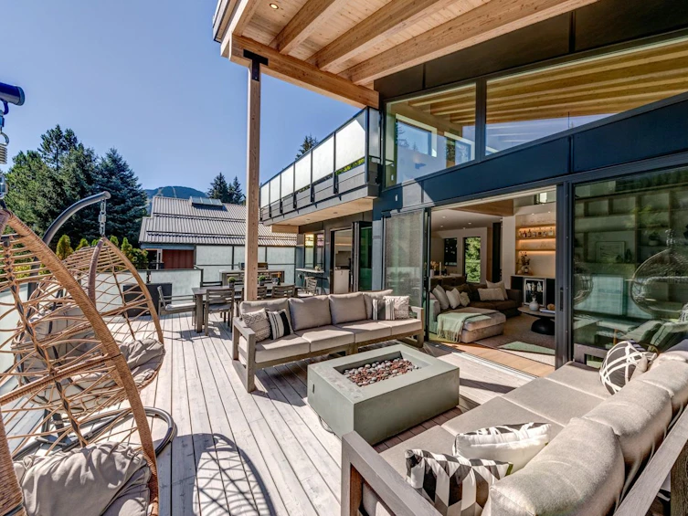 7333 Toni Sailer Lane, Whistler, BC, V8E 0E3 - 4