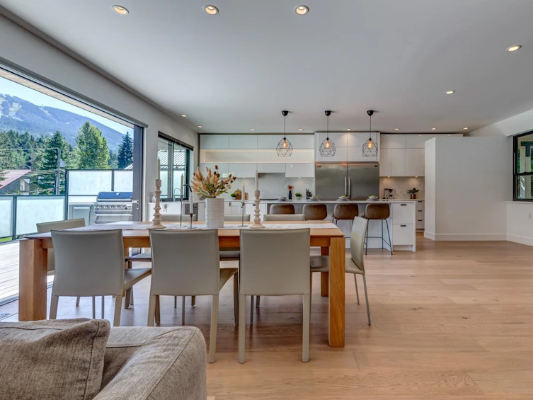 7333 Toni Sailer Lane, Whistler, BC, V8E 0E3 - 6