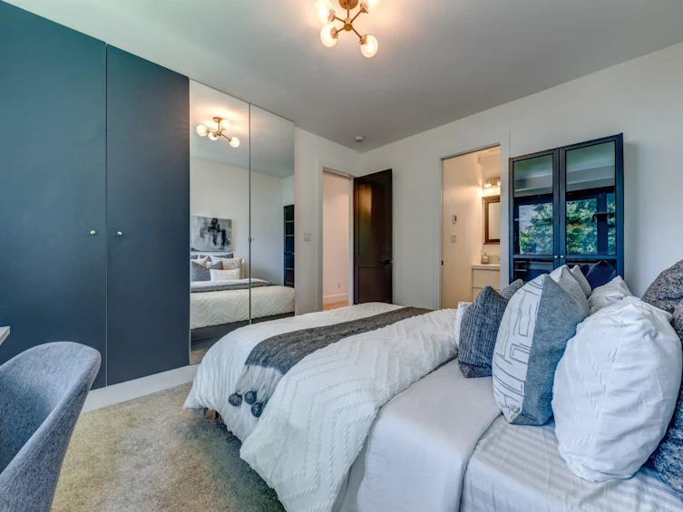 7333 Toni Sailer Lane, Whistler, BC, V8E 0E3 - 16