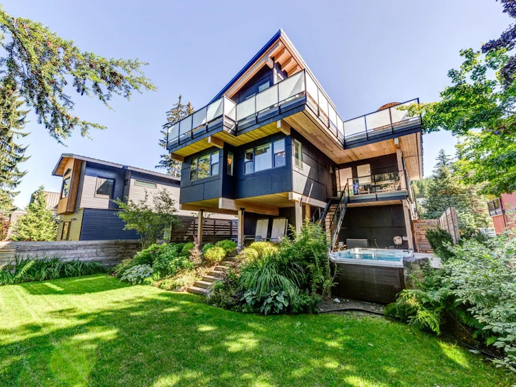 7333 Toni Sailer Lane, Whistler, BC, V8E 0E3 - 20
