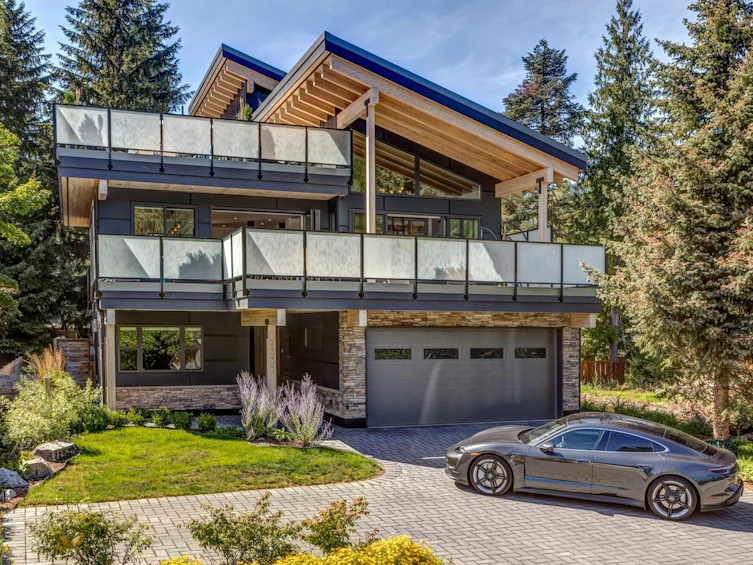 7333 Toni Sailer Lane, Whistler, BC, V8E 0E3 - 30