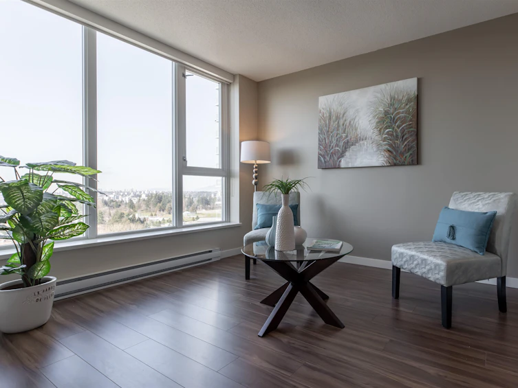 2215-13325 102a Avenue, Surrey, BC, V3T 0J5 - 8