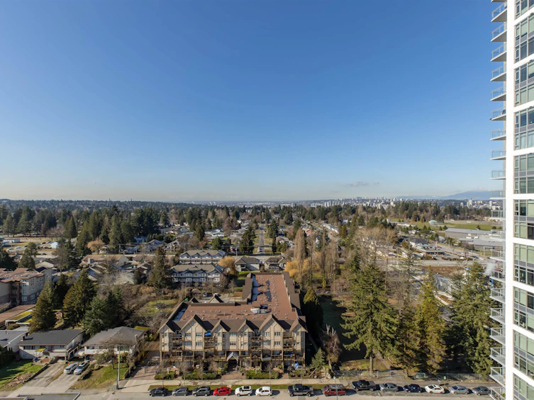 2215-13325 102a Avenue, Surrey, BC, V3T 0J5 - 25
