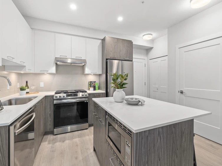 403-3317 148 Street, Surrey, BC, V4P 1A5 - 9
