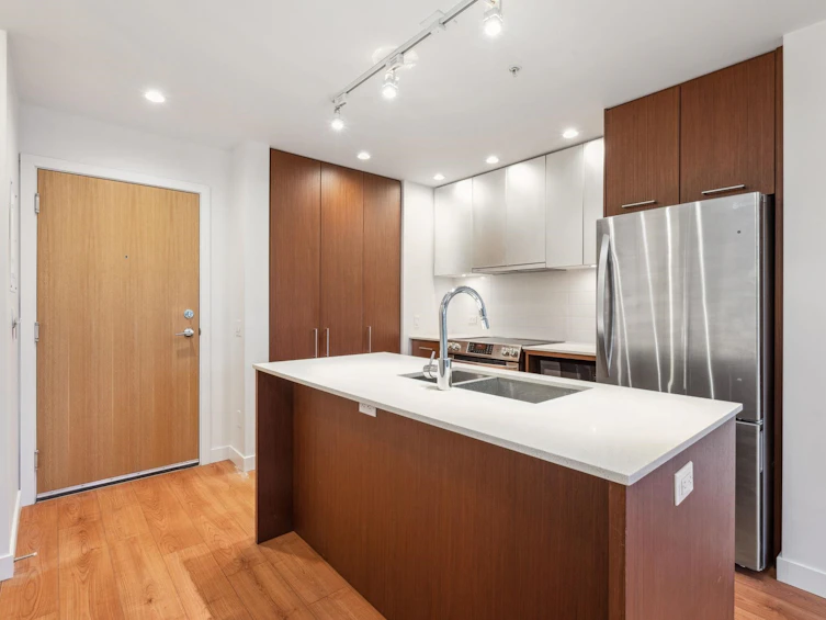 507-221 E 3rd Street, North Vancouver, BC, V7L 0C1 - 3