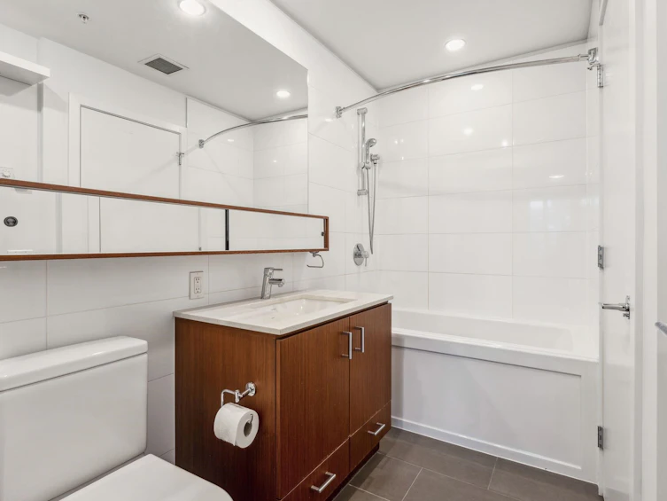 507-221 E 3rd Street, North Vancouver, BC, V7L 0C1 - 12
