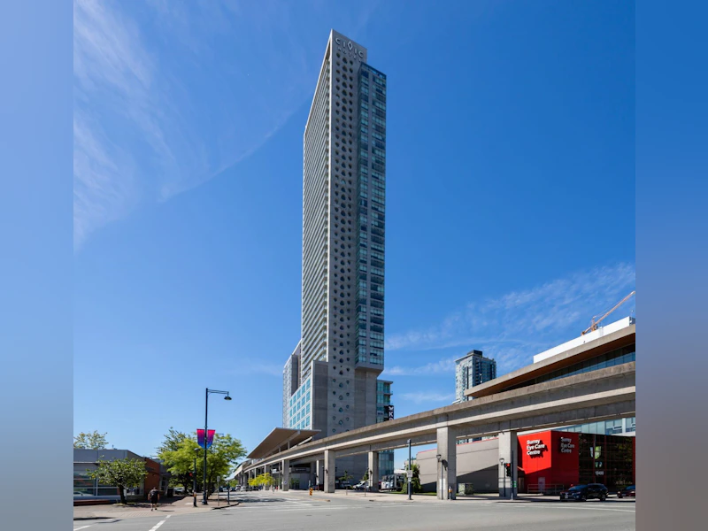 4402 - 13495 Central Avenue, Surrey BC