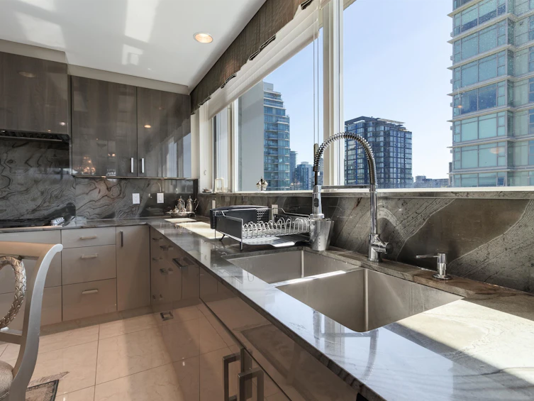 1101-1777 Bayshore Drive, Vancouver, BC, V6G 3H2 - 12