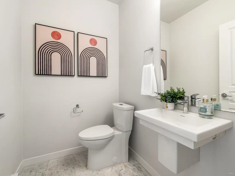 107-10388 No. 2 Road, Richmond, BC, V7E 0B9 - 10