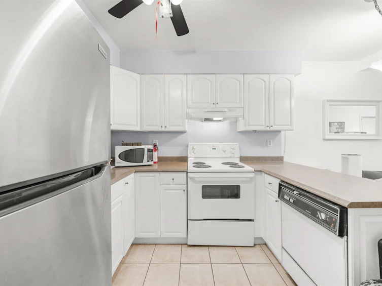 202-8680 Fremlin Street, Vancouver, BC, V6P 3X3 - 7