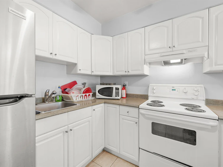 202-8680 Fremlin Street, Vancouver, BC, V6P 3X3 - 8