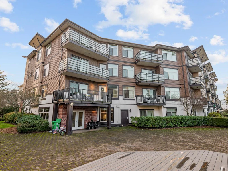 113 - 8168 120a Street, Surrey BC V3W 3P3