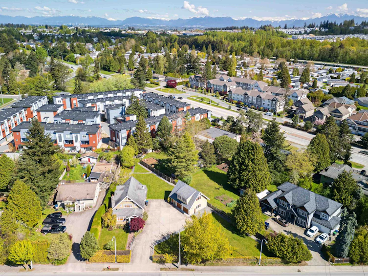 16051 16 Avenue, Surrey, BC, V4A 1S3 - 12