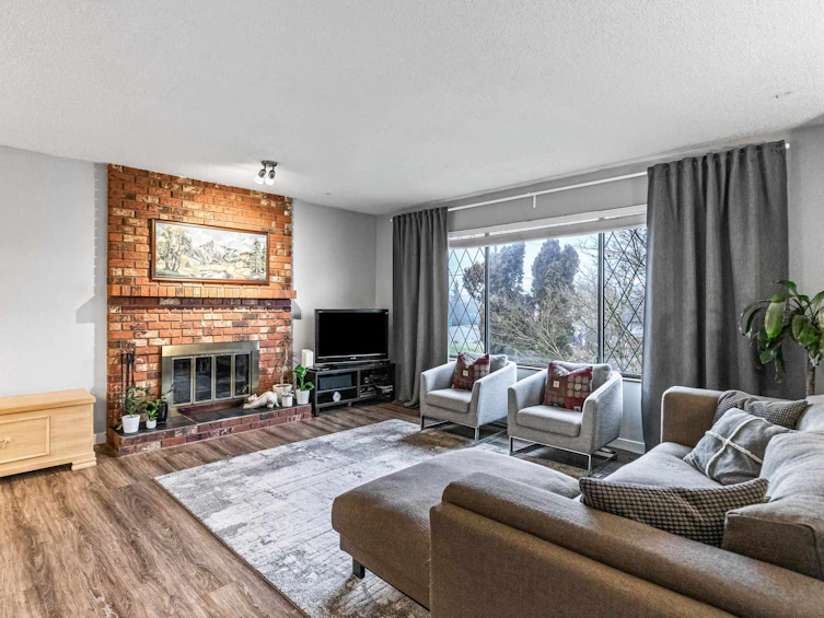 20320 Thorne Avenue, Maple Ridge, BC, V2X 8T9 - 6