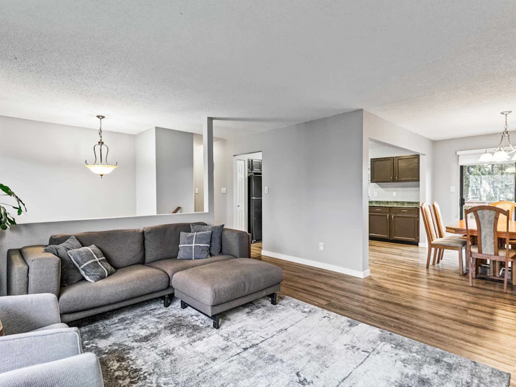 20320 Thorne Avenue, Maple Ridge, BC, V2X 8T9 - 7