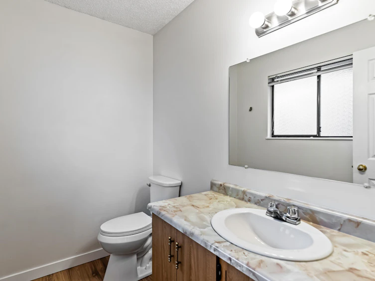 20320 Thorne Avenue, Maple Ridge, BC, V2X 8T9 - 16