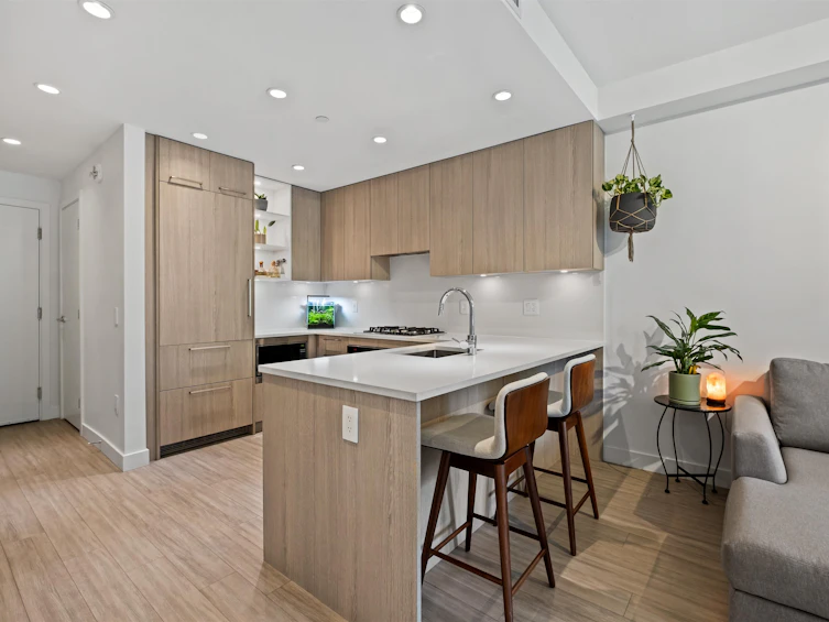 101-733 E 3rd Street, North Vancouver, BC, V7L 1G8 - 6