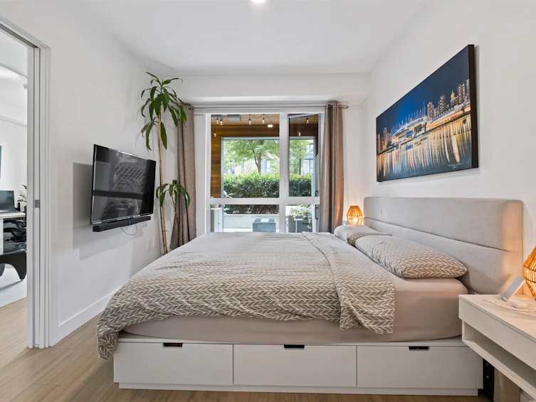 101-733 E 3rd Street, North Vancouver, BC, V7L 1G8 - 12