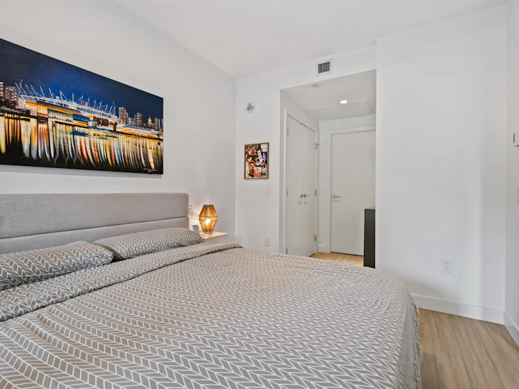 101-733 E 3rd Street, North Vancouver, BC, V7L 1G8 - 13
