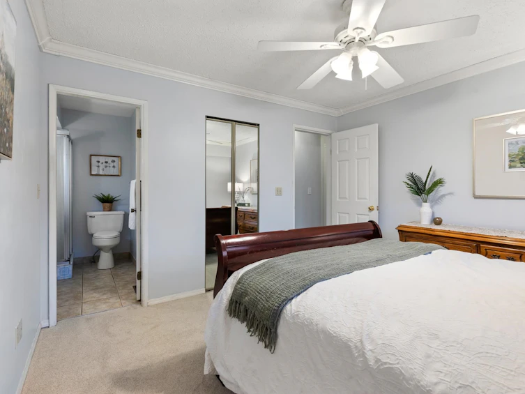8906 Edinburgh Drive, Surrey, BC, V3V 7C2 - 18