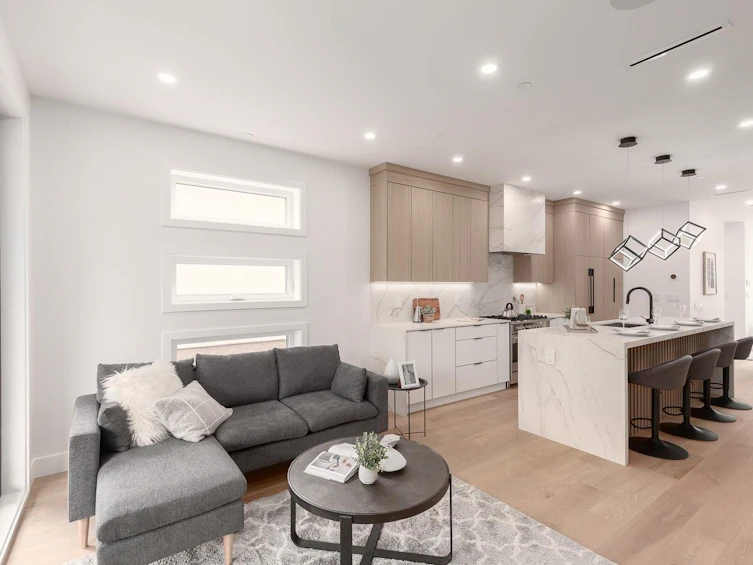 131 E King Edward Avenue, Vancouver, BC, V5V 2B8 - 13