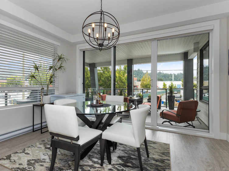 203-45745 Watson Road, Chilliwack, BC, V2R 2H1 - 2