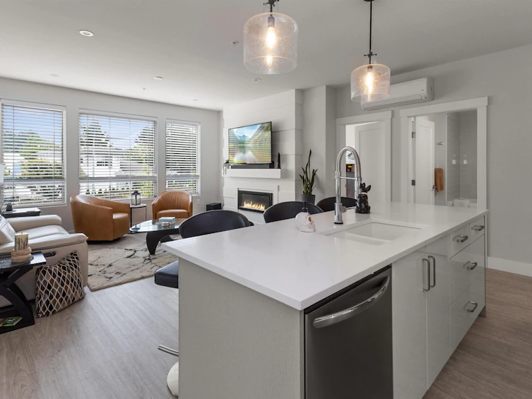 203-45745 Watson Road, Chilliwack, BC, V2R 2H1 - 7