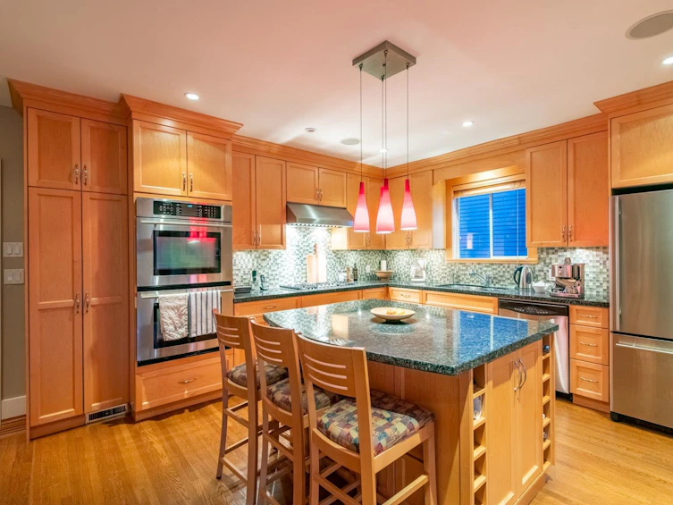3940 W 10th Avenue, Vancouver, BC, V6R 2G8 - 16