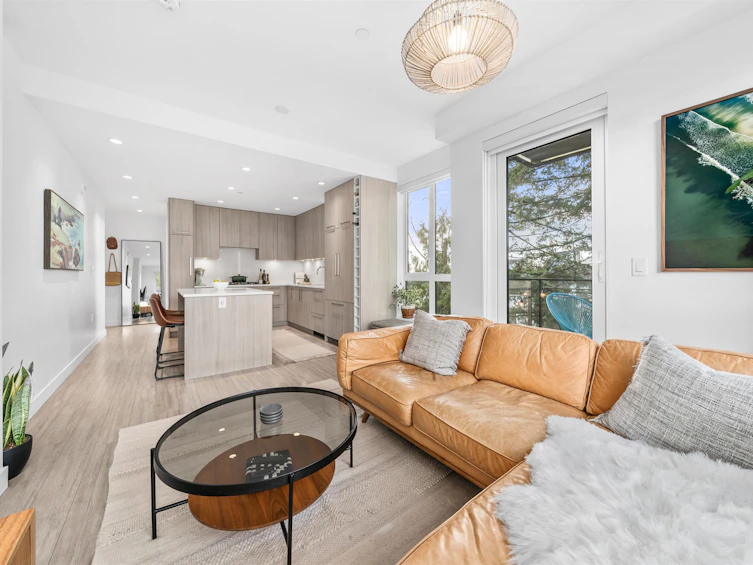 301-707 E 3rd Street, North Vancouver, BC, V7L 1G8 - 4