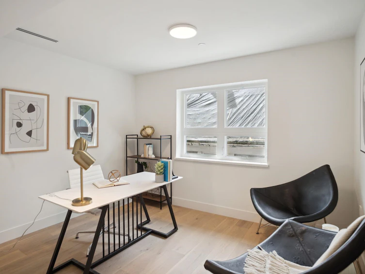 36 E 37th Avenue, Vancouver, BC, V5W 1E2 - 21