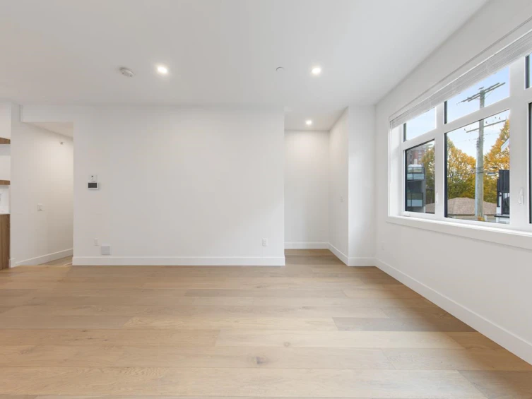 1369 E 24th Avenue, Vancouver, BC, V5V 2B6 - 13