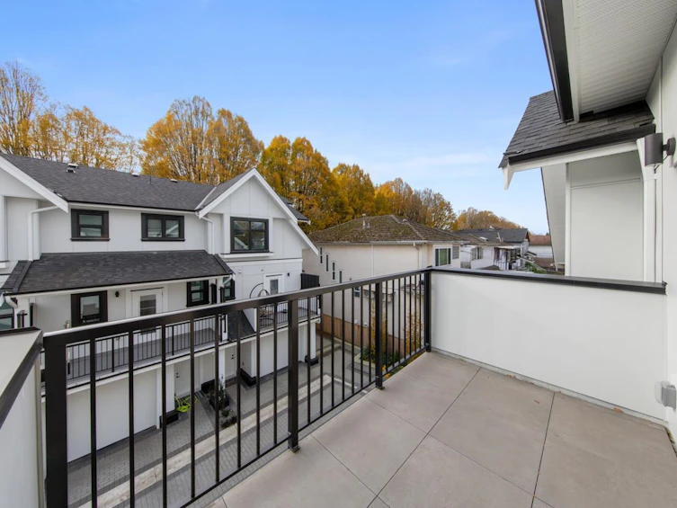 1369 E 24th Avenue, Vancouver, BC, V5V 2B6 - 18
