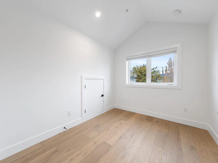 1369 E 24th Avenue, Vancouver, BC, V5V 2B6 - 19