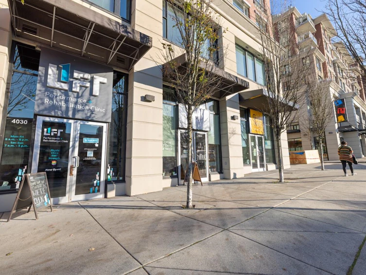 1369 E 24th Avenue, Vancouver, BC, V5V 2B6 - 27