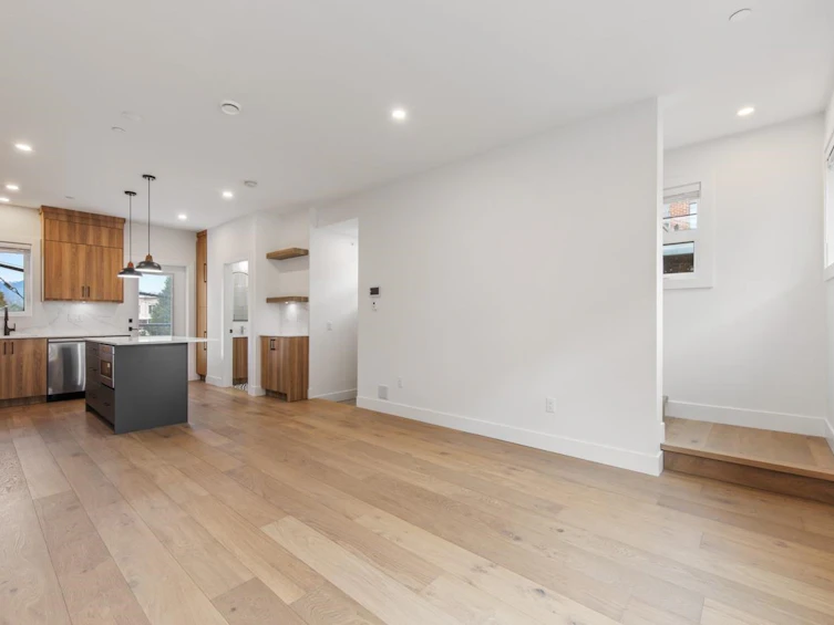 1373 E 24th Avenue, Vancouver, BC, V5V 2B6 - 15
