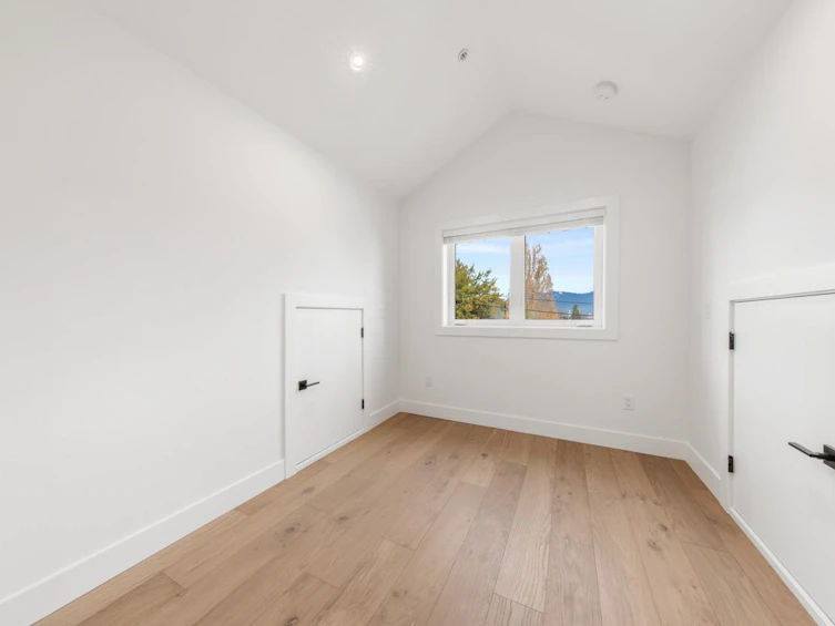 1373 E 24th Avenue, Vancouver, BC, V5V 2B6 - 20
