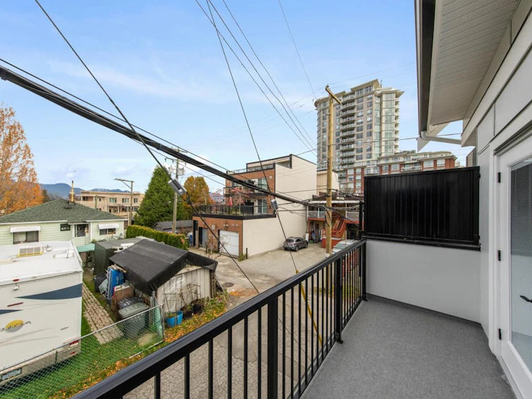 1373 E 24th Avenue, Vancouver, BC, V5V 2B6 - 23