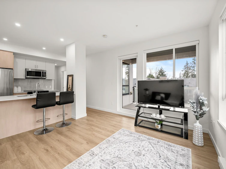 W414-13838 108 Avenue, Surrey, BC, V3T 0T8 - 3